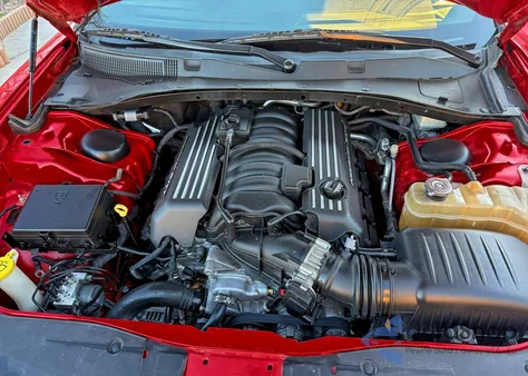 2016 Dodge Charger R/T Scat Pack z USA, uszkodzony, nr VIN 2C3CDXGJ4GH339833